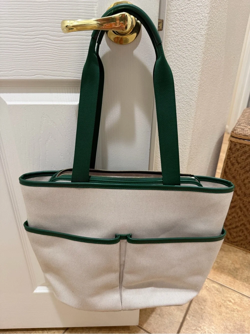 Kate Spade “Harvest Time” beige canvas gardening tote with green trim. NWT